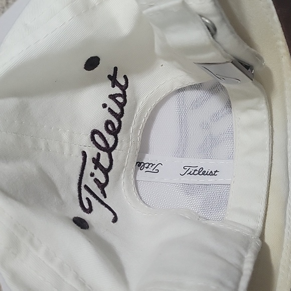 Titleist 1 cap adjustable strap New Era Brown embroidery - Picture 7 of 7